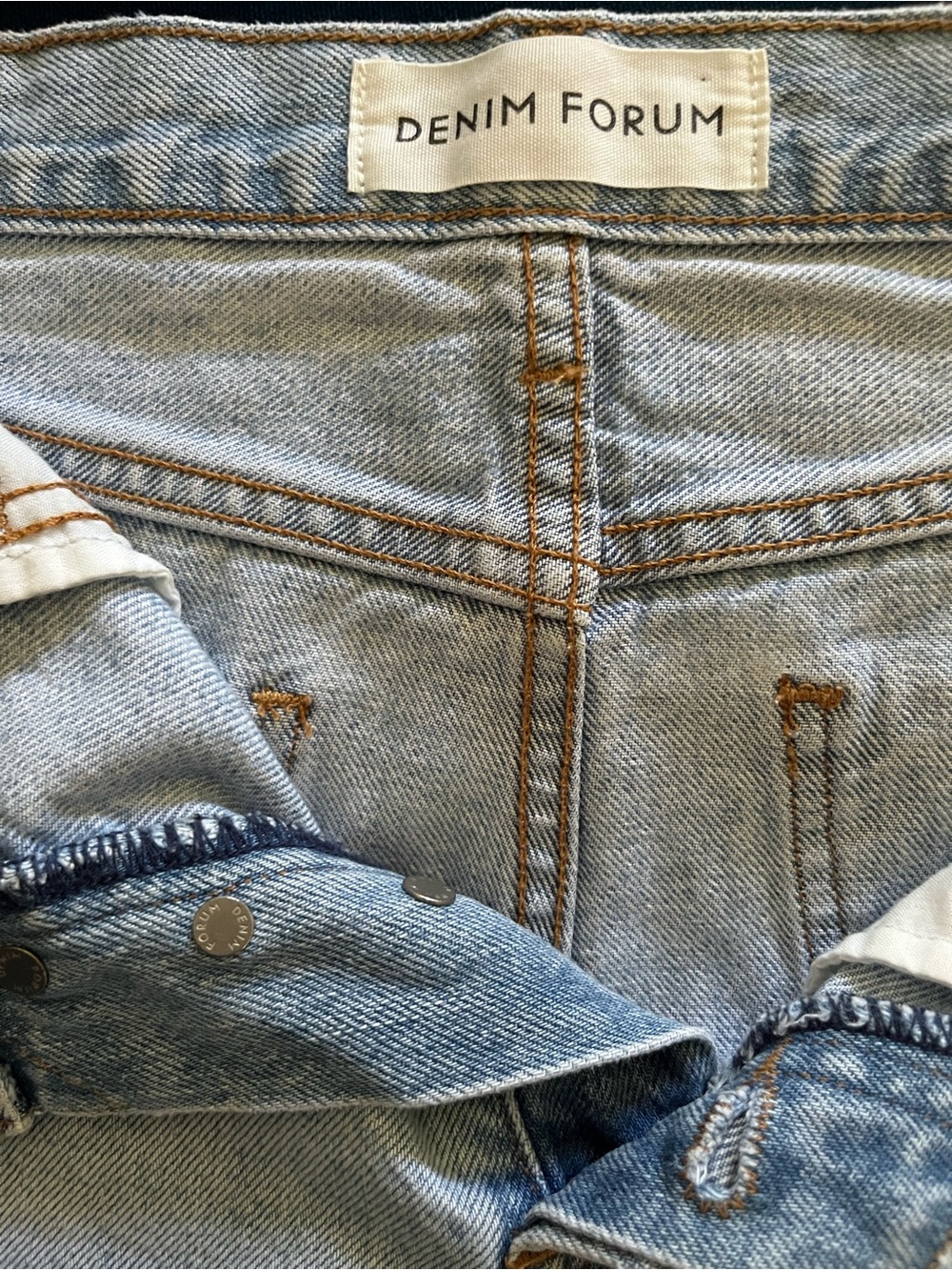 NWOT Denim Forum Aritzia Yoko shorts - Picture 6 of 9
